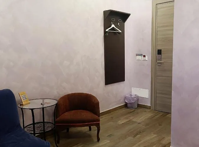 Oda ve Kahvaltı Iris Roma