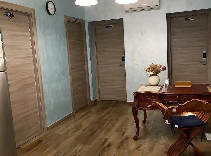 Oda ve Kahvaltı Iris Roma