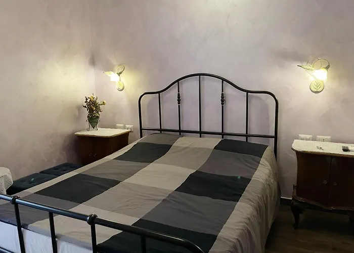 Oda ve Kahvaltı Iris